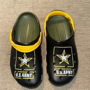 Crocs Classic US Army Clog